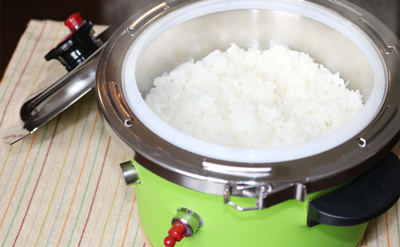 電気もガスも火も使わずにおいしいお米が炊ける圧力鍋